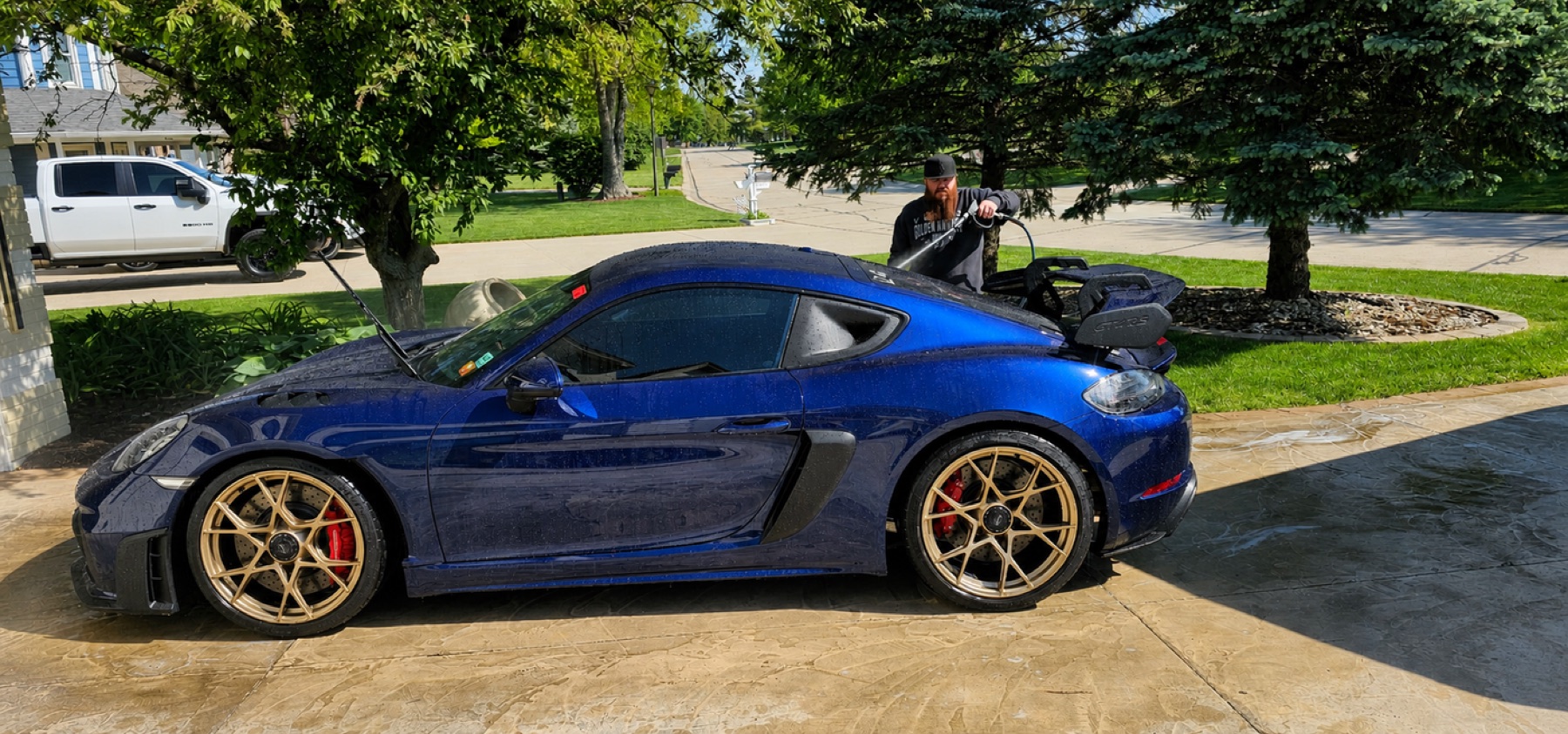 Exterior Detail & Gloss Enhancement