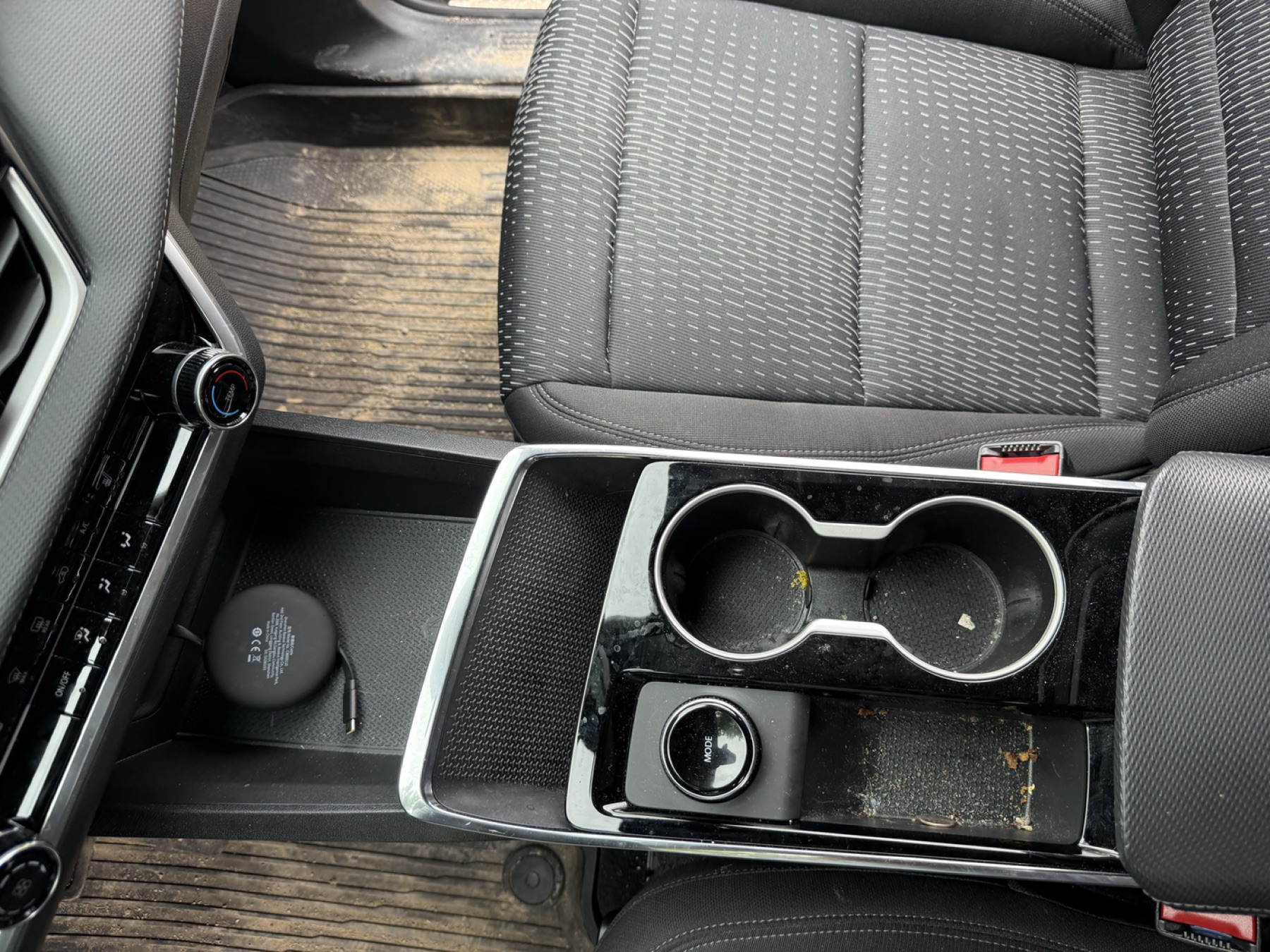 Console & Cup-Holder Detail — before